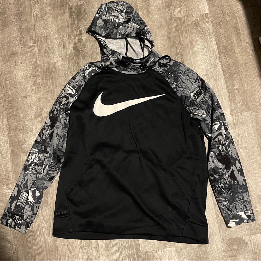 Mens Nike Hoodie size large black with graphics on sleeve